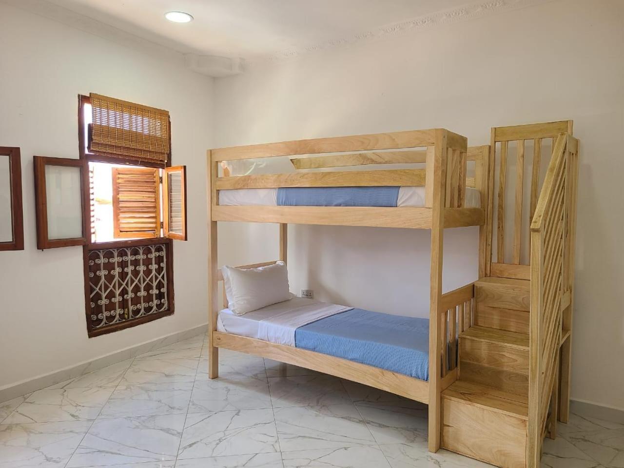 Cube Place Aparthotel Zanzibar Ngoại thất bức ảnh
